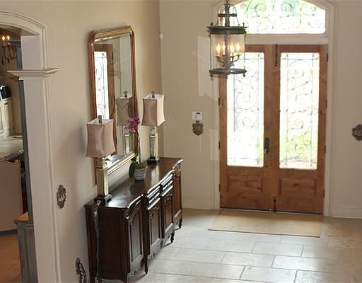 2nd image of 243 Beverly Dr