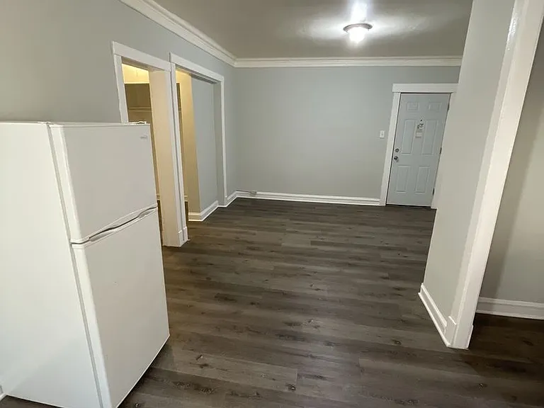 6243 S Ashland Ave — Photo 6