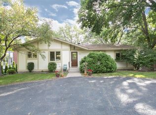 1951 Long Lake Rd, New Brighton, MN 55112