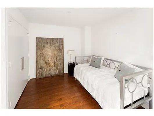 Rented by Douglas Elliman | media 26