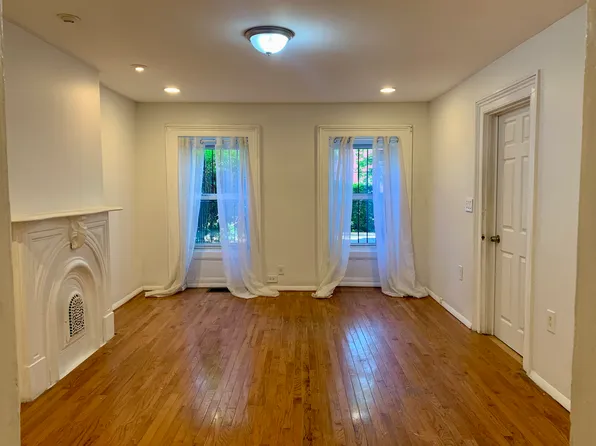 964 Gates Avenue G image 2 of 11
