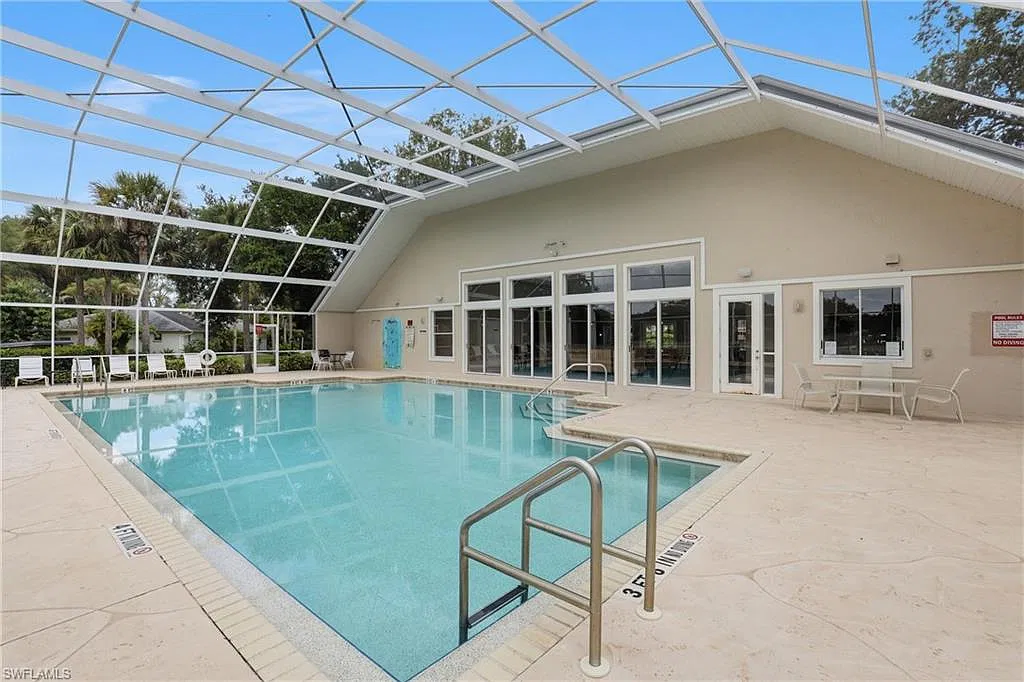2 bed, 2.0 bath, 983 sqft, $1,750 — Photo 2