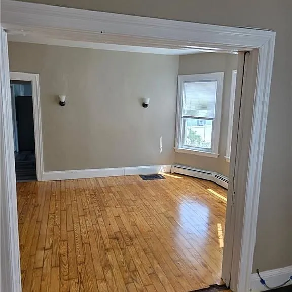 140 Larch St — Photo 5