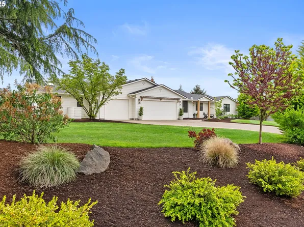 15000 NE Lawnview Cir, Aurora, OR 97002