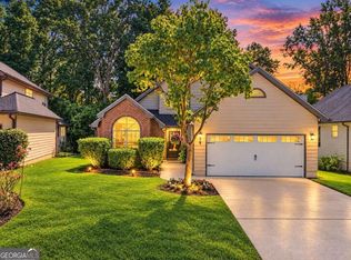 8910 S Somerset Ln, Alpharetta, GA 30004