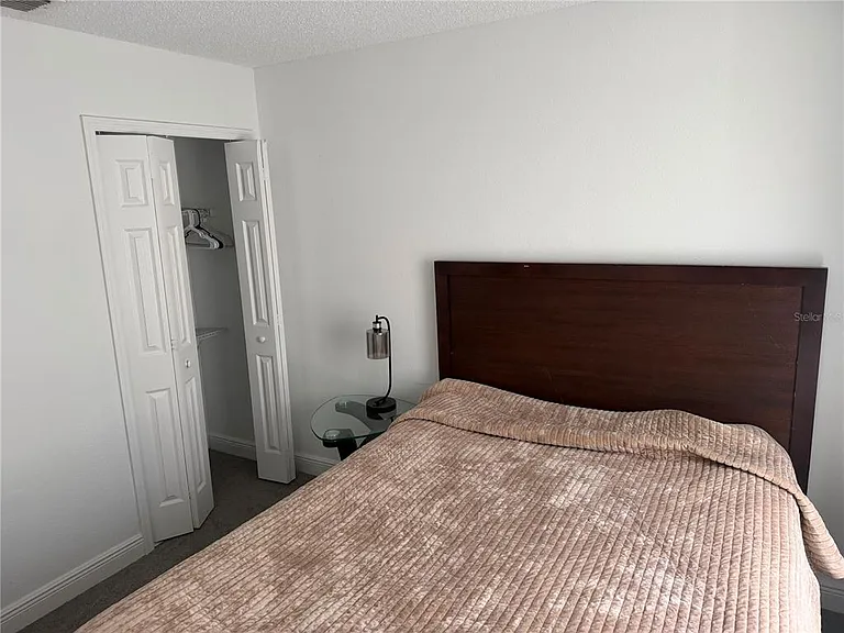 9924 Surrey Ridge Rd — Photo 10