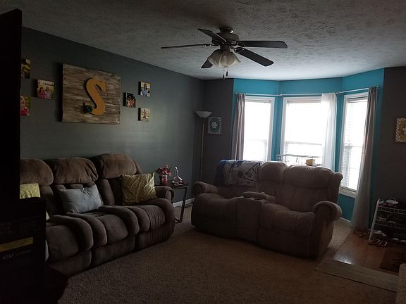2nd image of 3416 Foxrun Ln