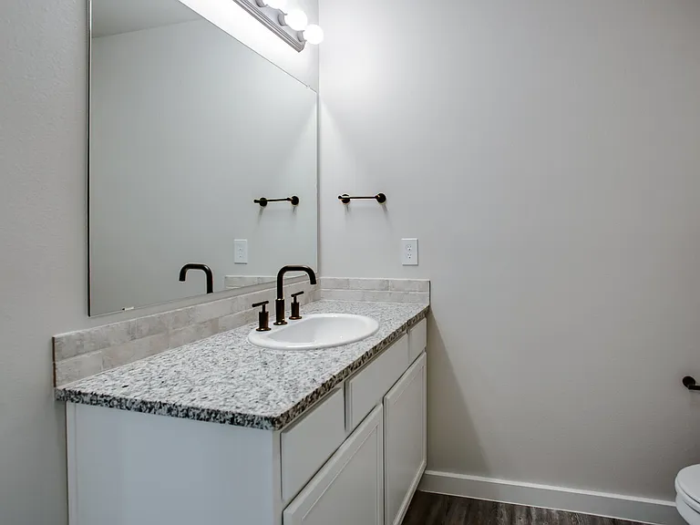 10509 Abbeville Ave — Photo 12
