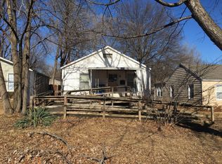 218 E 79th St, Kansas City, MO 64114