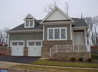 39 Acadia Ln, Skillman, NJ 08558