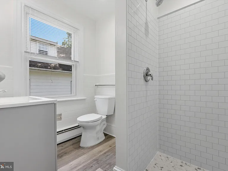 604 Grant Ave #1 — Photo 21