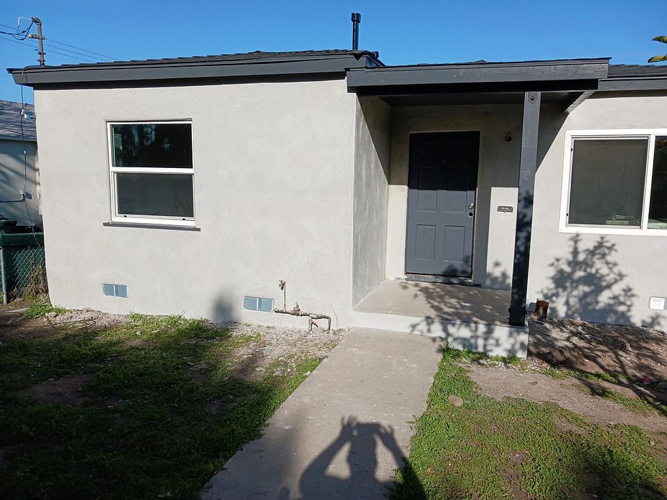 1st image of 2379 McKnight Dr