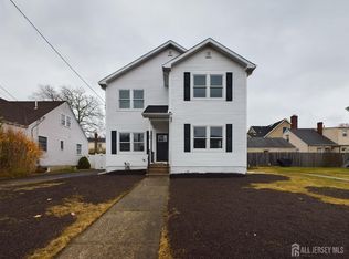 34 Jefferson Ave, Edison, NJ 08837
