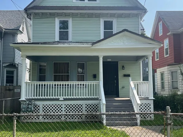 2211 Pierce Ave #1, Niagara Falls, NY 14301