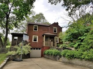 605 Glenrock Dr, Bethel Park, PA 15102