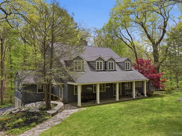 29 E Kinnicutt Road, Pound Ridge, NY 10576