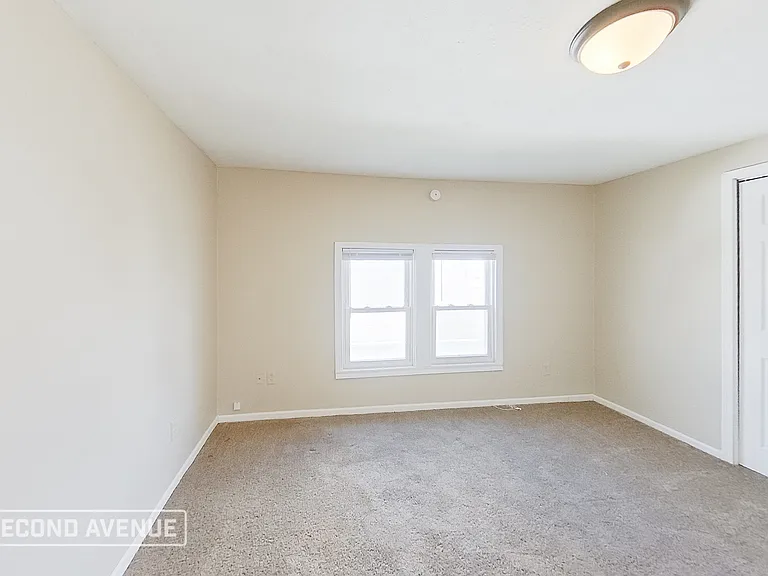 1625 S Union St — Photo 18