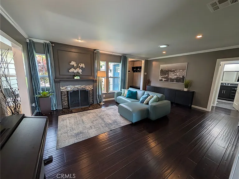 2828 Henrietta Ave — Photo 14