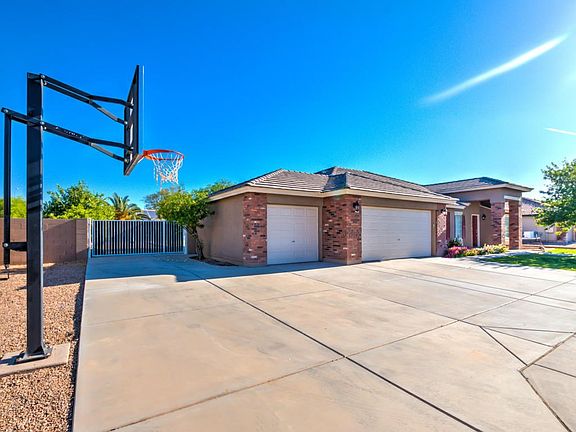 11438 E Roscoe Ave-3