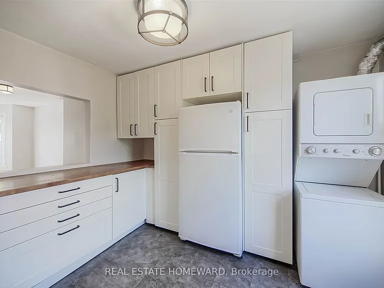 307 Old Weston Rd — Photo 4