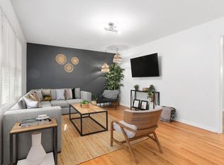 10401 Maple Dr, Overland Park, KS 66207