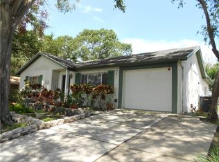 2413 Beacon Groves Blvd, Palm Harbor, FL 34683