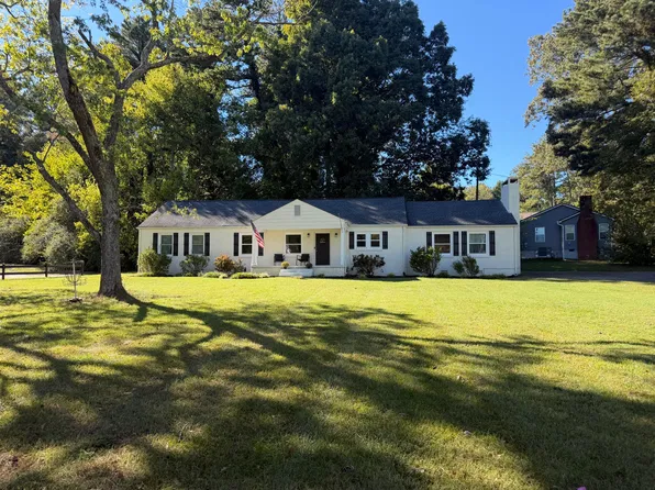 2105 Georgetown Rd NW, Cleveland, TN 37311