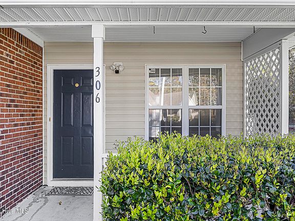 4th image of 306 Saint Rosea Road