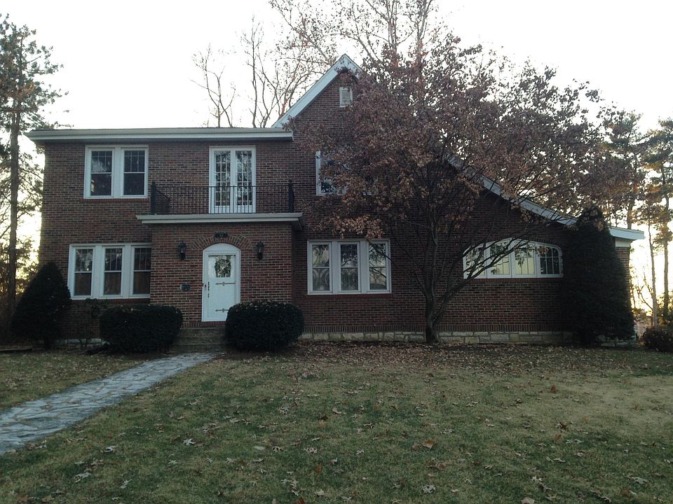 Front of Duplex