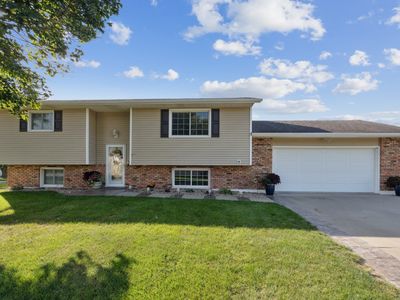 1002 W 17th St, Vinton, IA, 52349