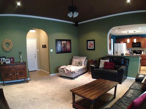 5th image of 7916 Woodbury Dr