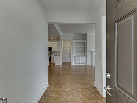 4th image of 3765 Ridgehurst Ln