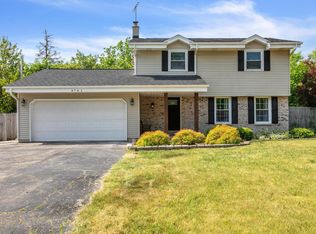 4741 Saint Regis Dr, Racine, WI 53403