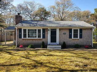 222 Cranberry Ln, South Yarmouth, MA 02664
