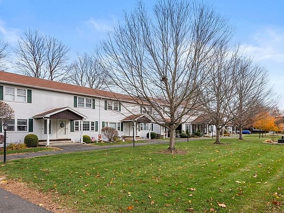 3rd image of 6 Keegan Ln #E