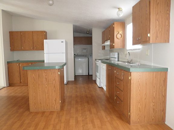 3rd image of 356 Silver Spur Dr