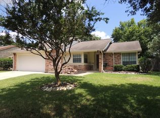 10206 Green Valley Ln, Houston, TX 77064