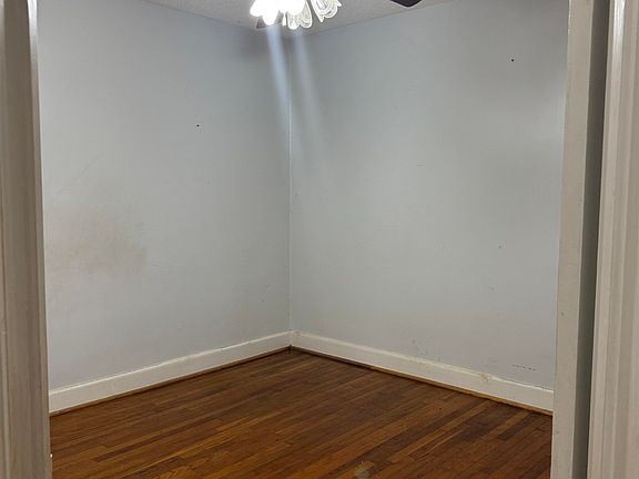 5th image of 109 Neely Ave