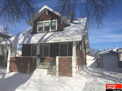 1st image of 275 Gillett St