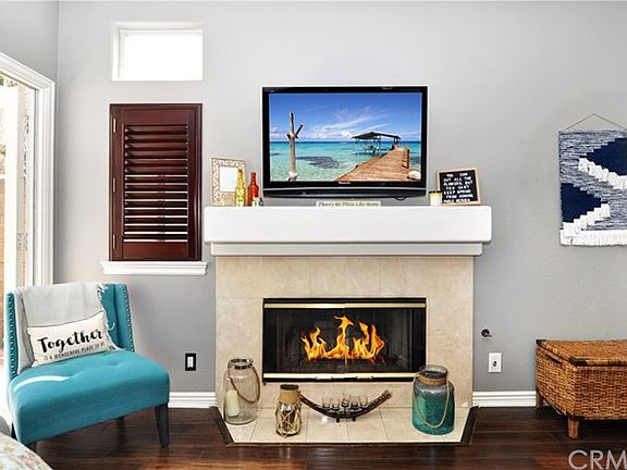 3rd image of 2296 La Playa Dr