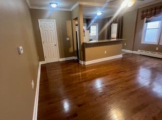 20-28 E Main St #6, Freehold, NJ 07728