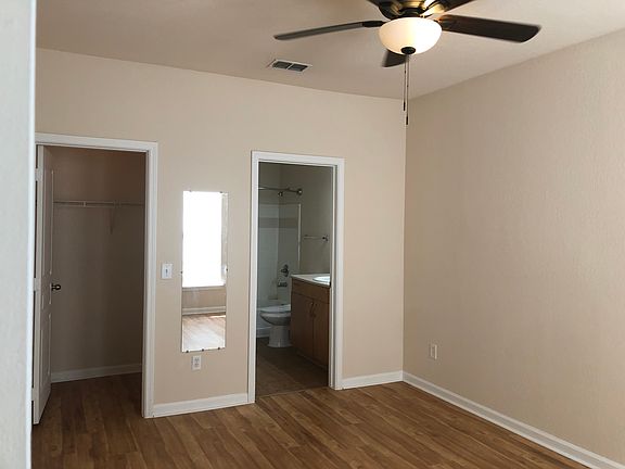 5th image of 8290 Gate Pkwy W #1308