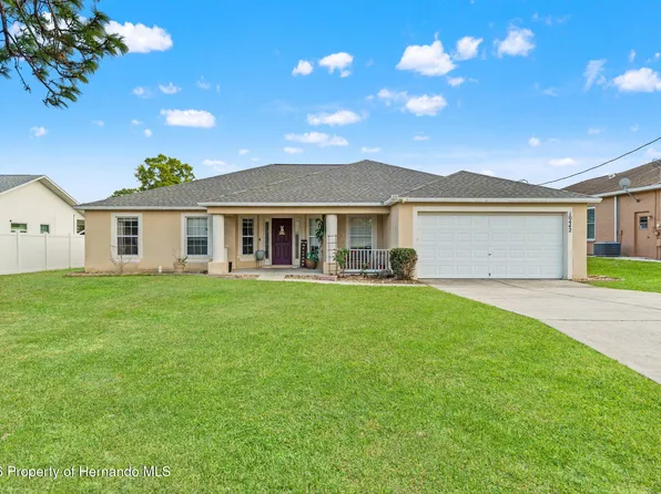 10442 Lansfield St, Spring Hill, FL 34608