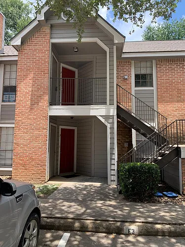 2401 Sycamore Ave Photo 1