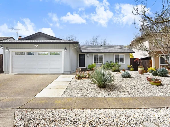 1383 Larkin Drive, Sonoma, CA 95476