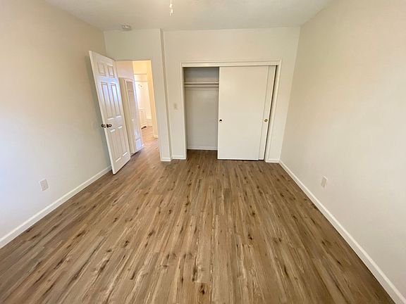 3rd image of 758 Newport Ave #2