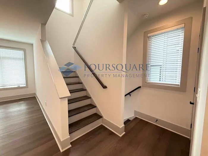 1000 Addison Pl #102 — Photo 20