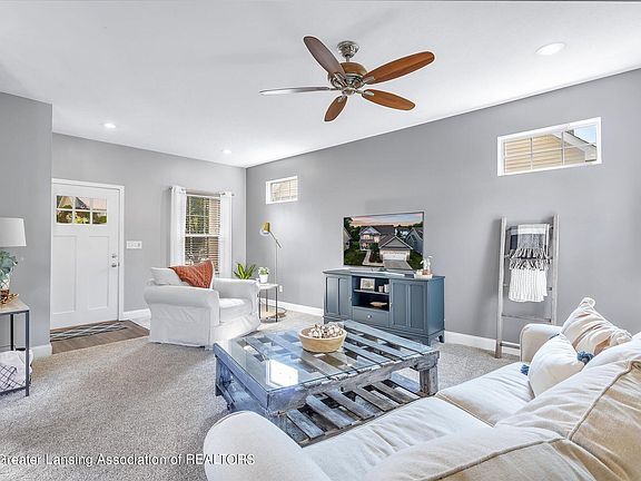3rd image of 16442 Picardie Way