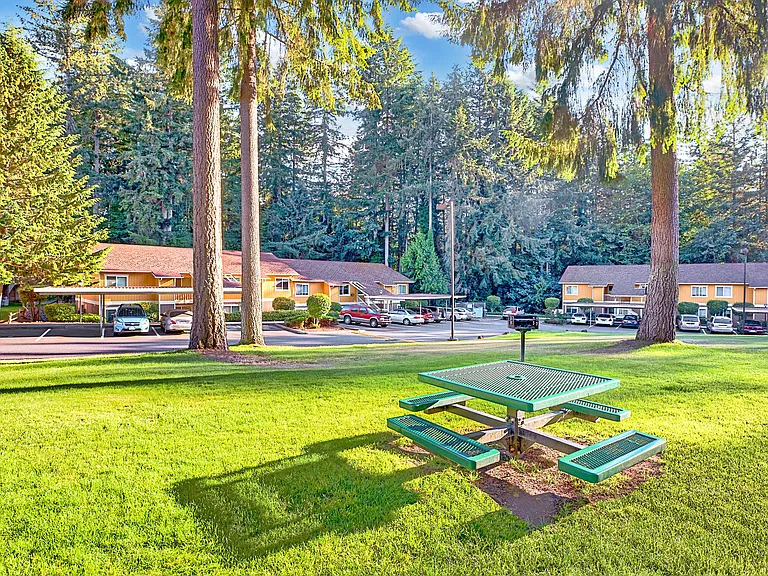 Forest Grove Apartments — Photo 5