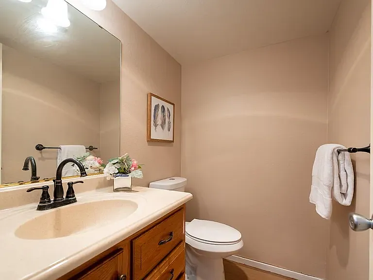 20580 Shady Oak Ln photo 1